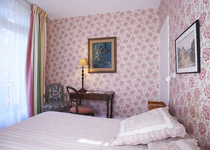 Le Saint Christophe Hotel