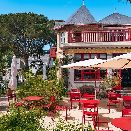 מלון Le Saint Christophe 4*