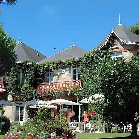 Le Saint Christophe Ξενοδοχείο 4*
