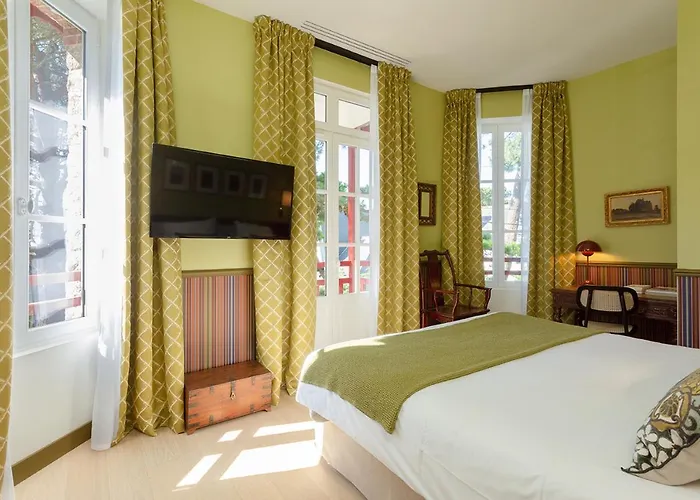 Le Saint Christophe Hotel